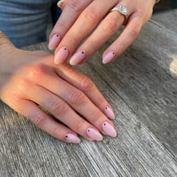 Russian BIAB Gel Mani with simple nail art